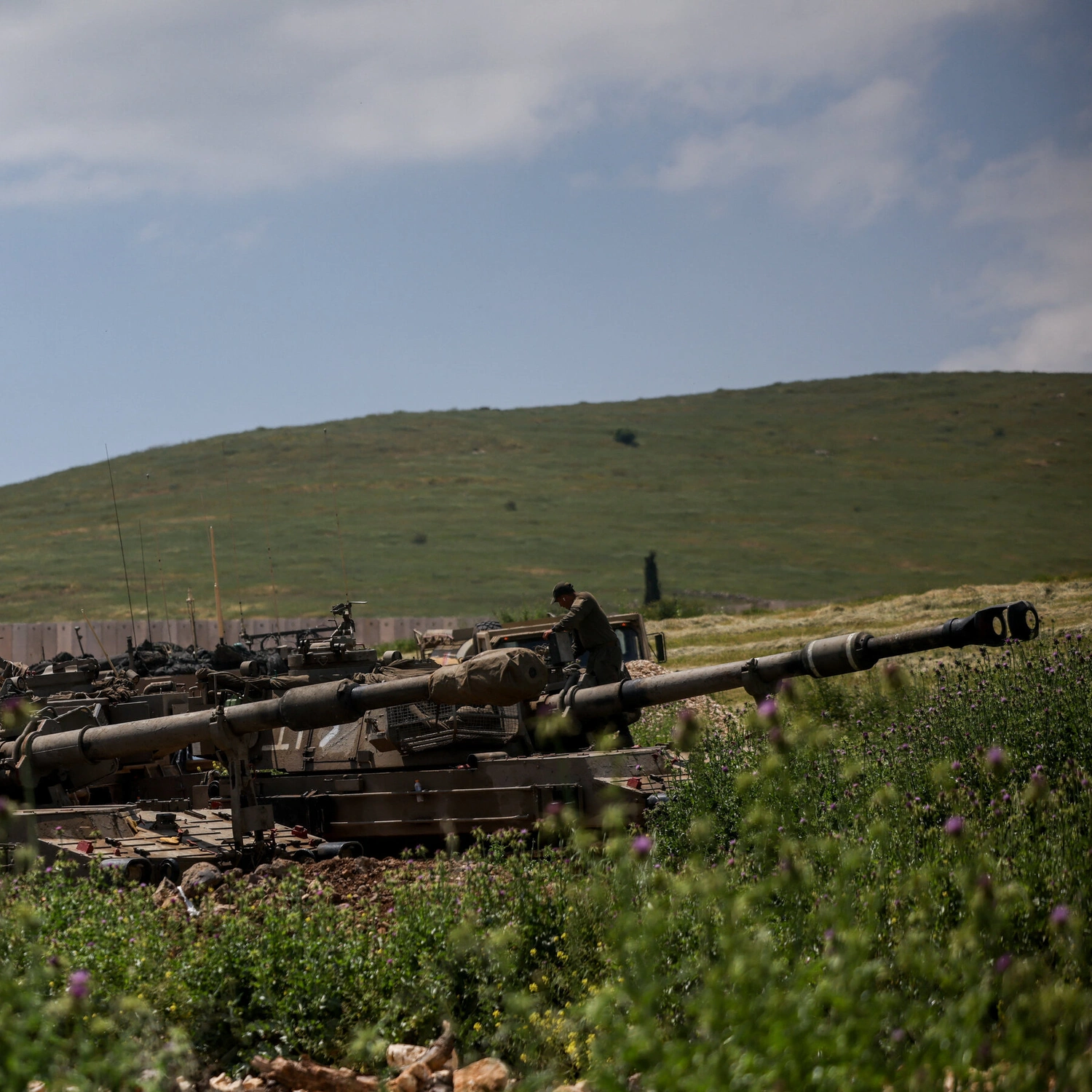 Fiber-optic Drones: Hezbollah's High-Tech Edge in the Israel Clash