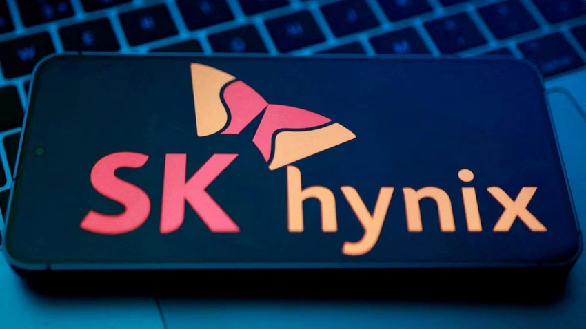 AI Boom Propels SK Hynix Past Samsung as S. Korea's Top Company! 🚀