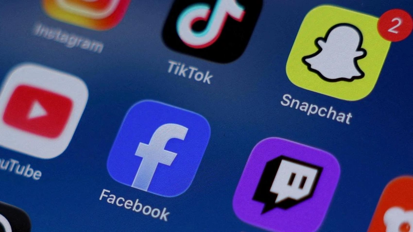 Global Push to Ban Social Media for Under-16s Gains Ground