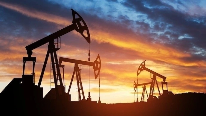 Crude Shockwave: How Falling Oil Prices Reshape India's Economic Horizon