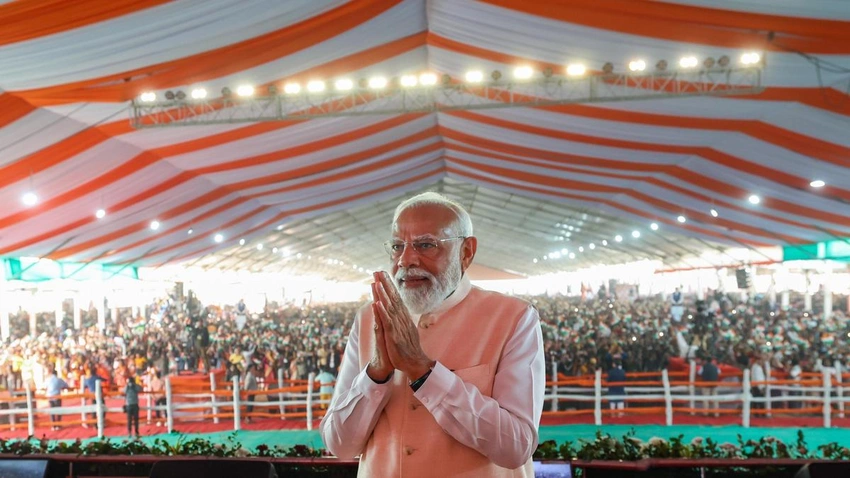 Modi Says End Bengal's Jungle Raj, Unveils Growth Push in Singur
