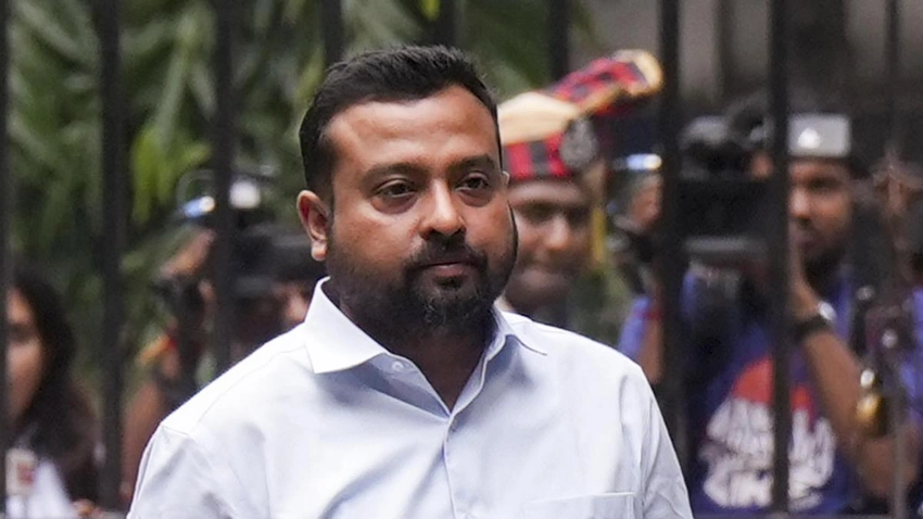 🚨 SC Nixes Bail for Abhishek Banerjee's Aide in Land Grab Scandal!