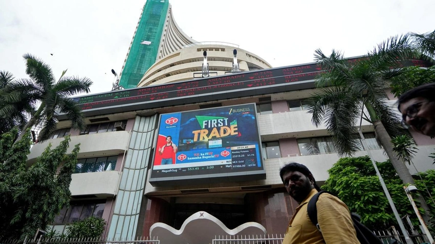 Rupee Dips to 89.73 as FIIs Exit; Sensex Slips in Early Trade