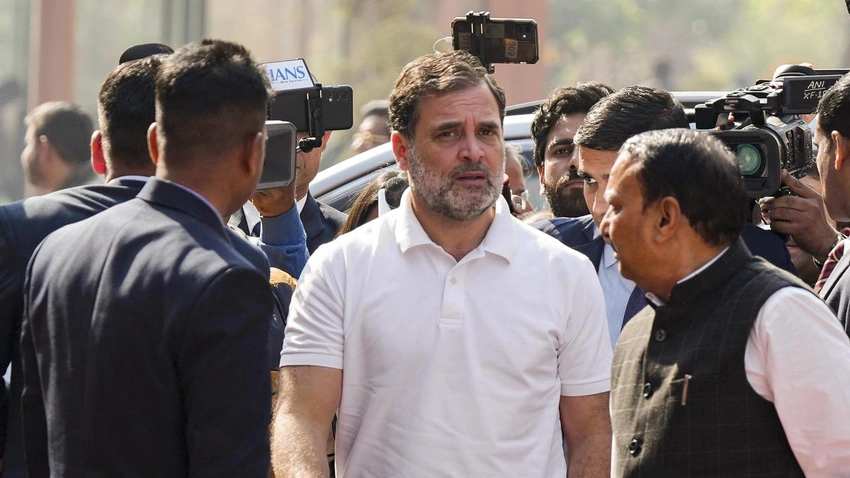 Rahul Gandhi Visits Indore Victims of Water Contamination, Demands Accountability