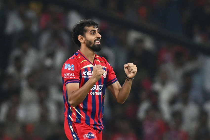 15-Year-Old Vaibhav Sooryavanshi Smashes Records in Stunning IPL Chase!