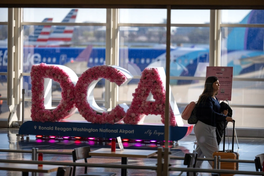 DC-area airports hit with ground stops over odor in control tower