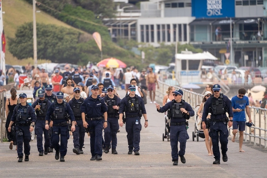 Burke backs ASIO amid Bondi attack questions