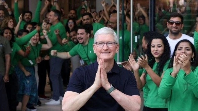 Apple rides India momentum as iPhone 17 fuels record quarter