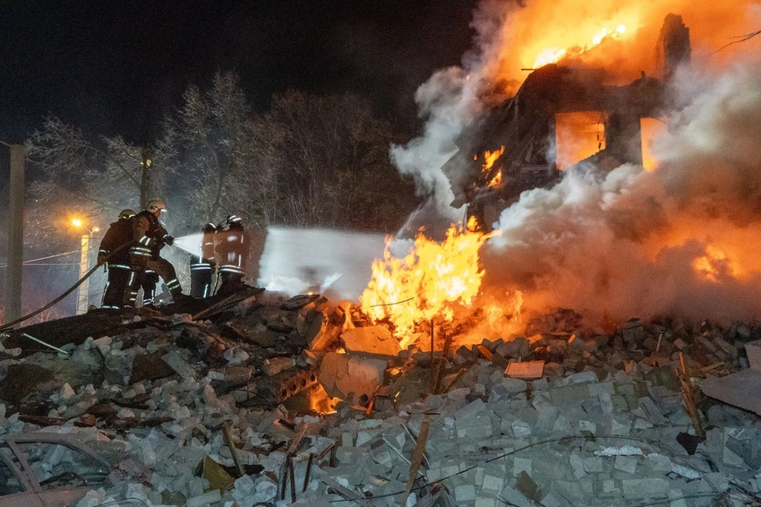 Kharkiv strikes kill seven as Ukraine sounds nationwide air alert