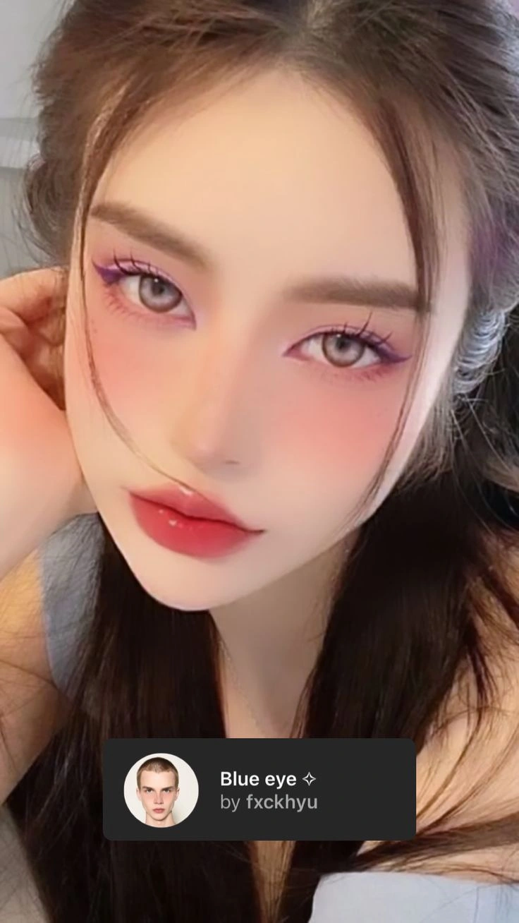 I Don't Recognize My Own Face Anymore: The Horror of Selfie Filters