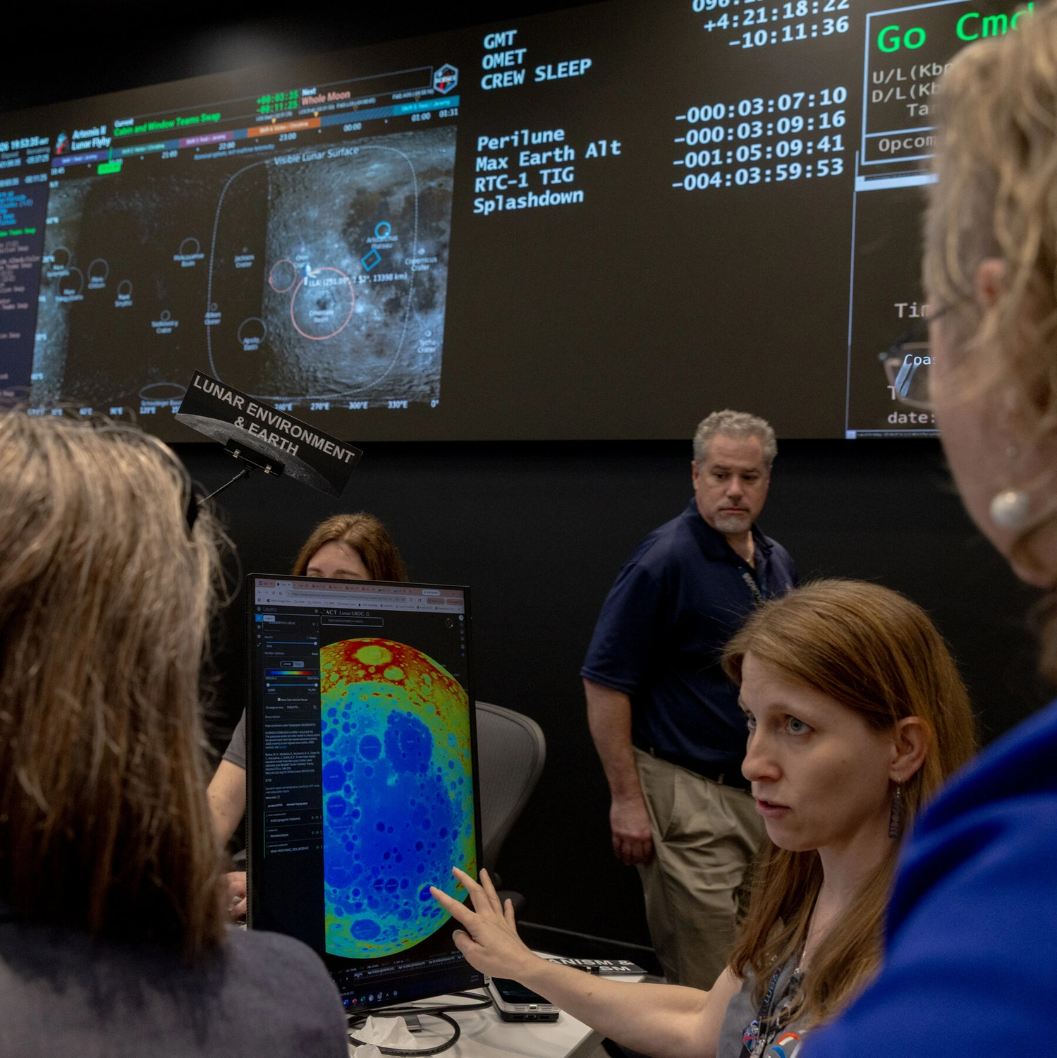 Could You Handle 24 Hours of Total Silence? The Reality of Orbiting the Moon