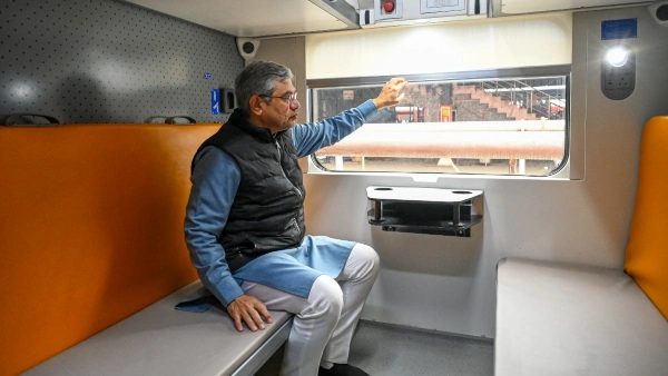 India’s Sleeper Revolution, Vande Bharat Overnight Train to Launch on 26th Jan