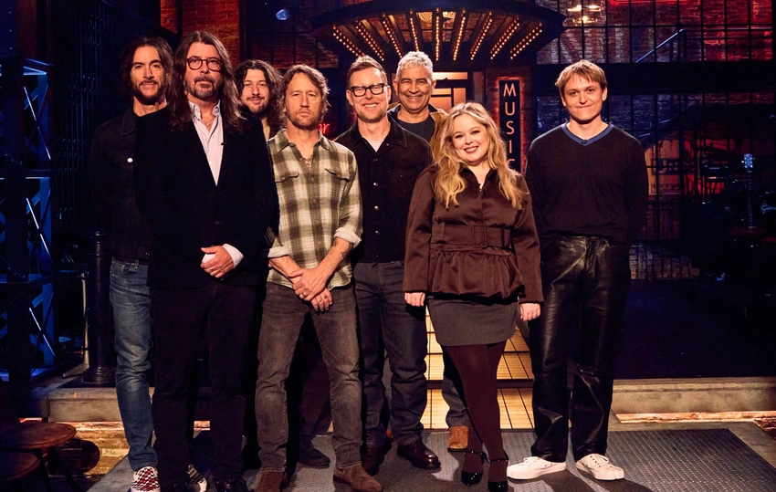 Foo Fighters Thrills SNL UK Debut with Caught in the Echo and Child Actor