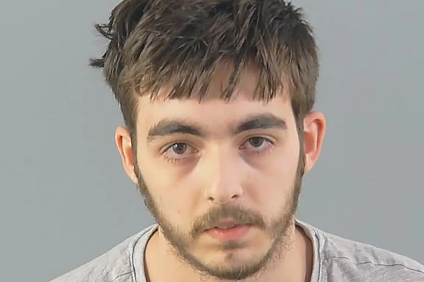 Roblox predator jailed for grooming 14-year-old met online
