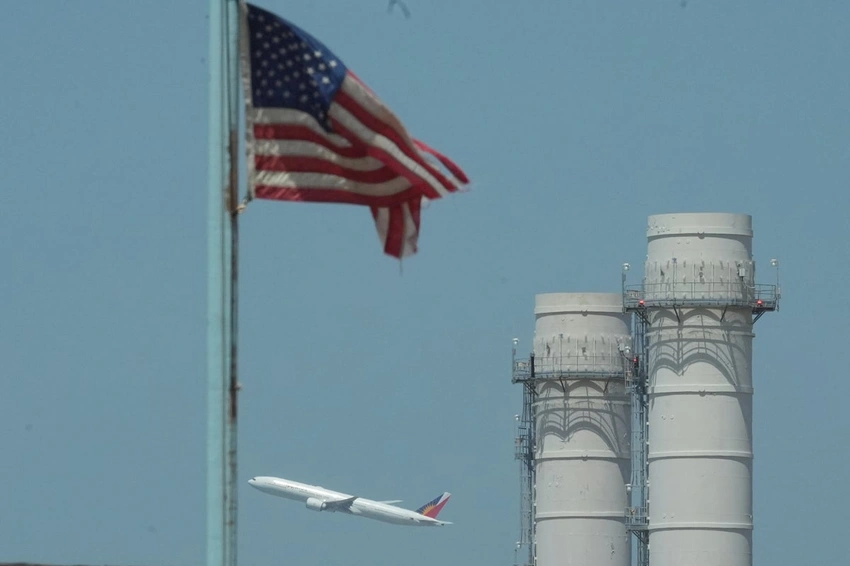 Flights under pressure: how the Iran war could raise airfares this summer