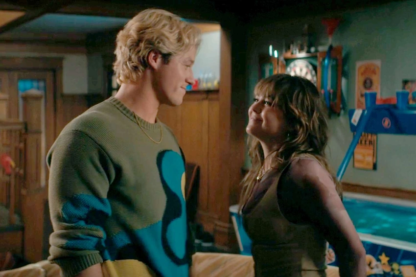 Elle Kennedy Wants Every Off Campus Couple to Get Their Own Season
