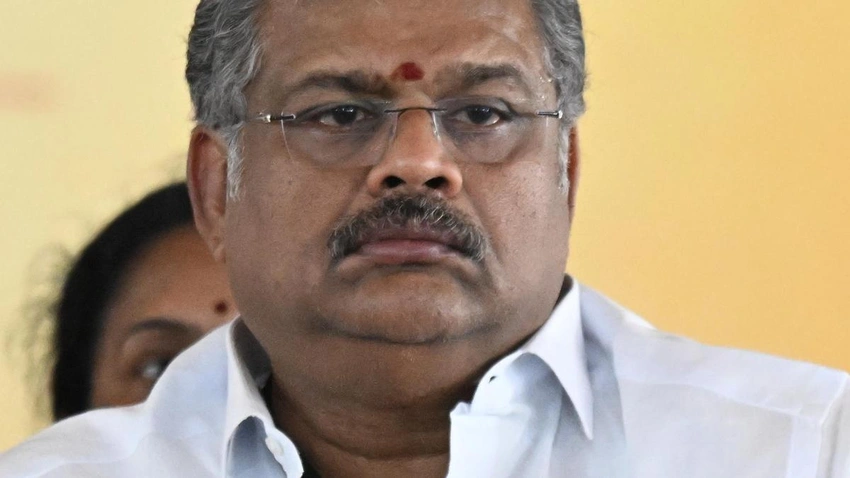 No gain in bargaining: Congress-DMK alliance under strain as polls loom
