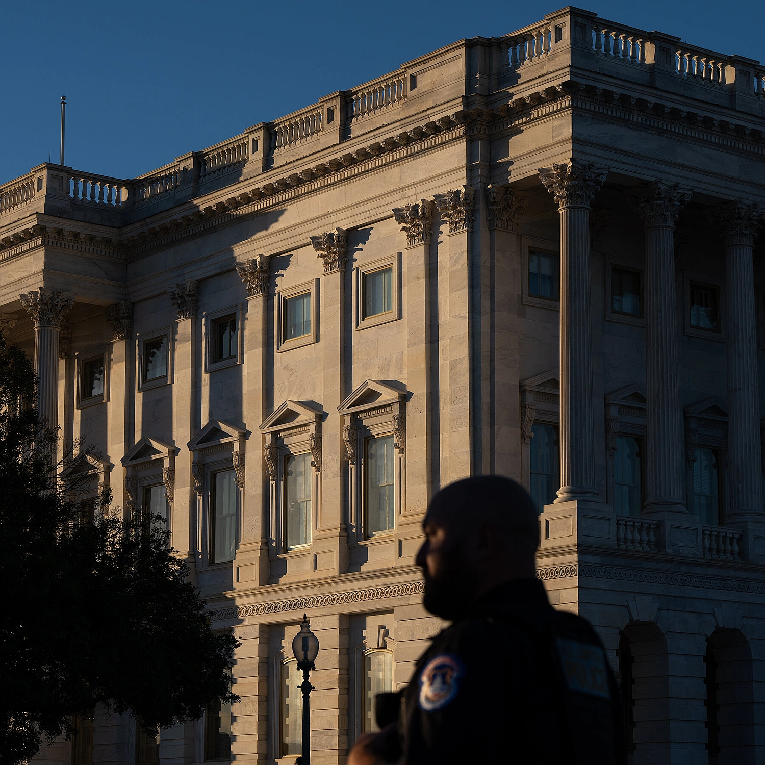 Congress Ends Longest US Government Shutdown as Trump Signs Funding Bill