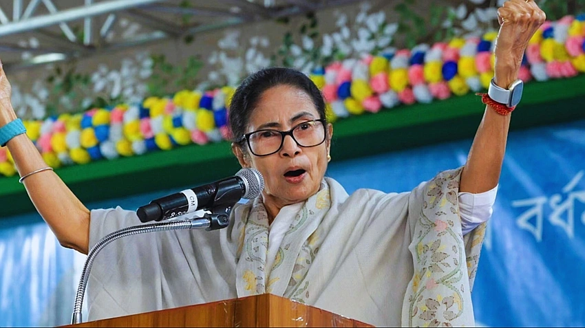 ED seeks CBI probe after Mamata-linked I-PAC raids in Kolkata