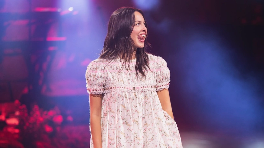 Stop Blaming Female Stars for the Creepy Way People View Their Clothes