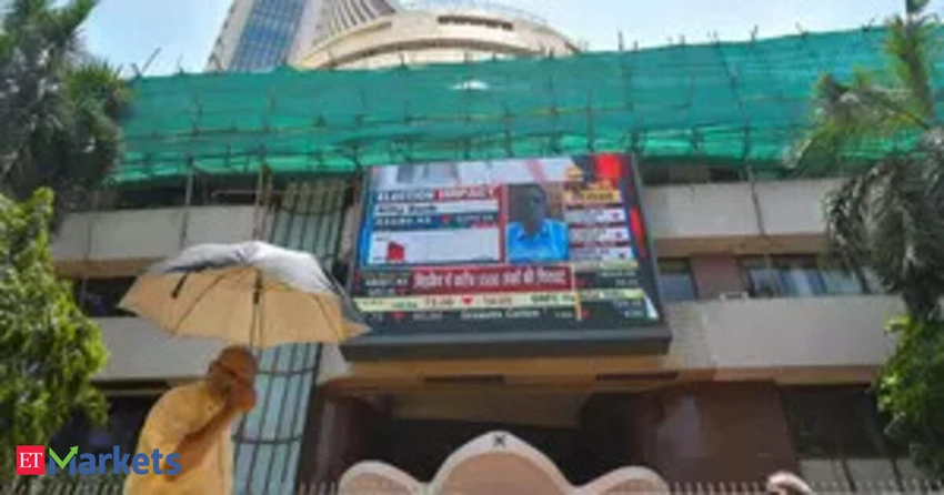 Sensex, Nifty Slide as Oil Rally, Fed Hawkish Tone Hit Markets