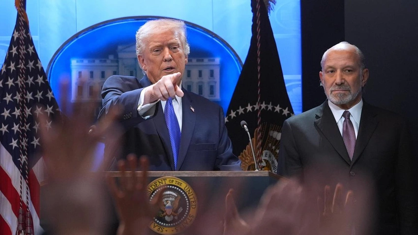 US Deploys Two Carrier Groups as Trump Eyes Narrow Iran Deal