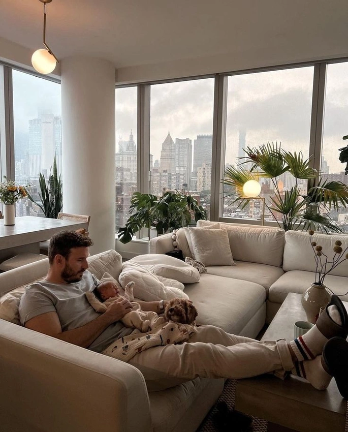 Cozy living room aesthetic, comfortable couple