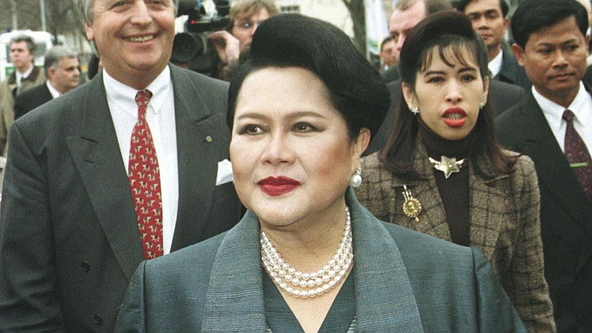 Thailand Mourns Queen Mother Sirikit, 93, as Royal Mourning Begins