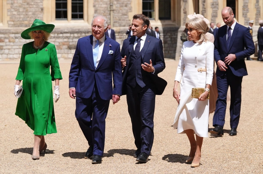 UK & France: Bayeux Tapestry Loan Weaves New Diplomatic Ties