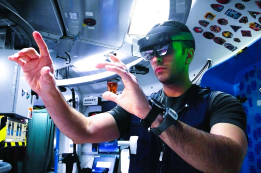 NASA Seeks Volunteers for Year-Long Moon/Mars Simulation! 🚀