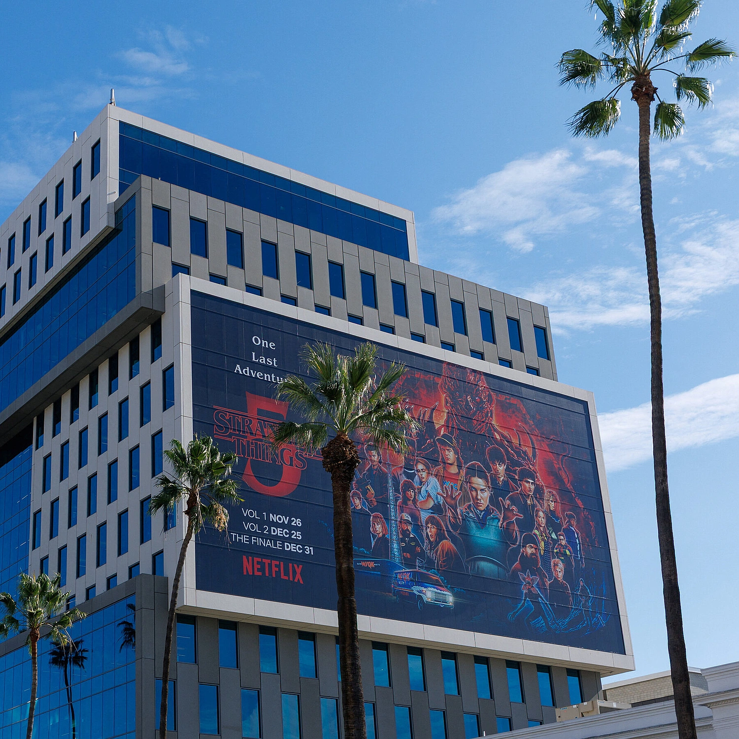 Netflix to Buy Warner Bros for $72B, Shaping a New Streaming Era