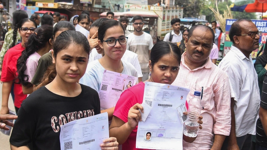 Maharashtra TET 2026 Postponed! 🚨 Paper Leak Rocks Exam Prep in Thane