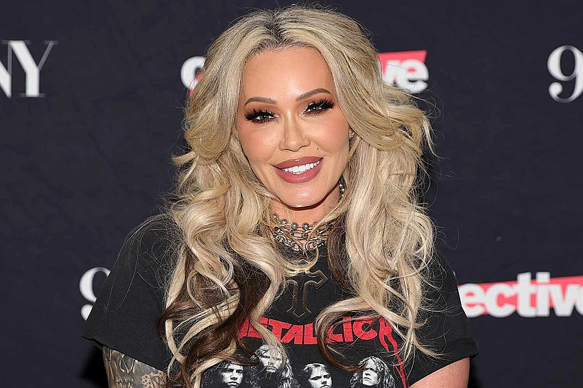 Jelly Roll: Reading Bunnie Xo’s Memoir Was Rough; IVF Twins on the Way