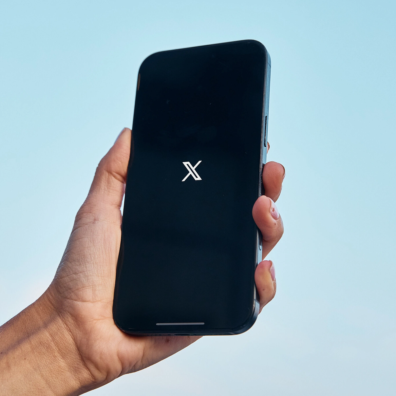 X Location Feature Fuels Scrutiny of Political Accounts