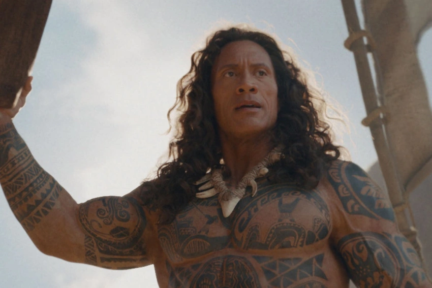 The Rock's Moana Wig Steals the Show (for all the wrong reasons!)