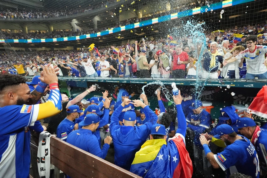 Venezuela shocks US to win World Baseball Classic in Miami