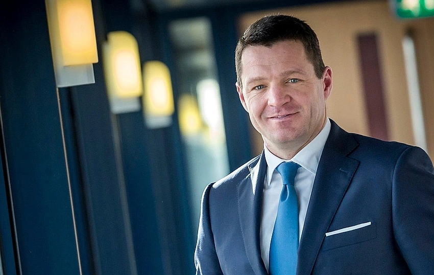 IndiGo CEO Pieter Elbers Quits, Leaving Airline in Turbulent Wake