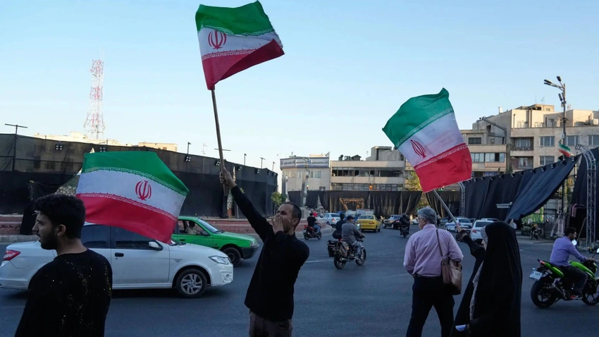US-Iran Ceasefire: Historic Agreement Signed to End Conflict, Reopen Strait!