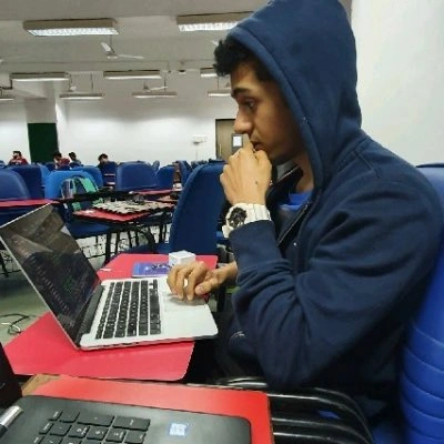 "No One Likes Working 140 Hrs a Week”: Indian Engineer Admits to Multi‑Startup Moonlighting