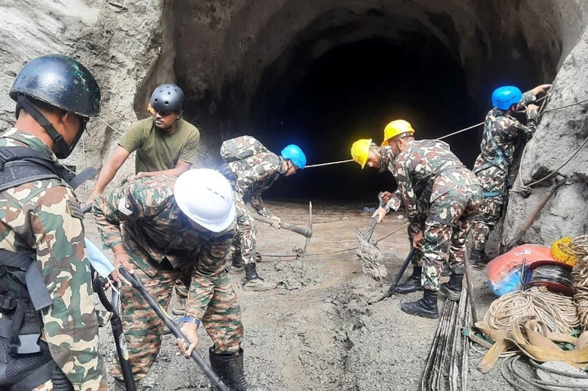 Nepal Floods: Hope Persists as Rescuers Hunt for Tunnel Survivors