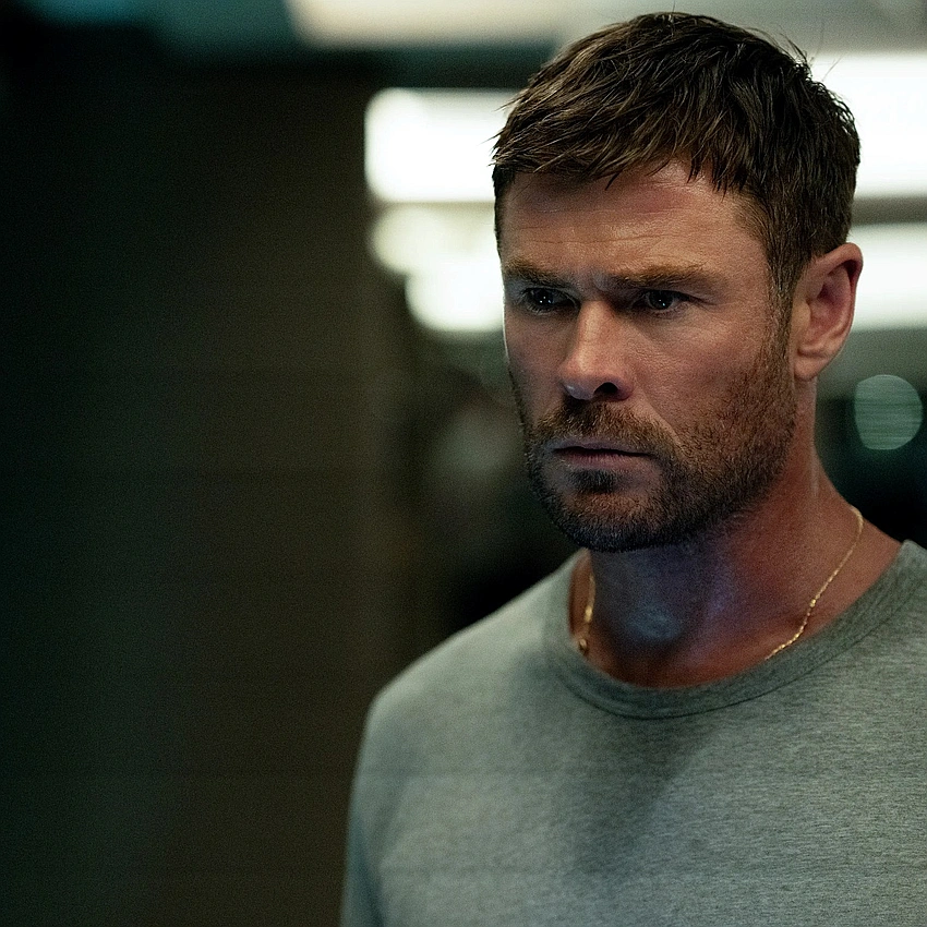 Chris Hemsworth’s Crime 101 Is Set to Explode This February