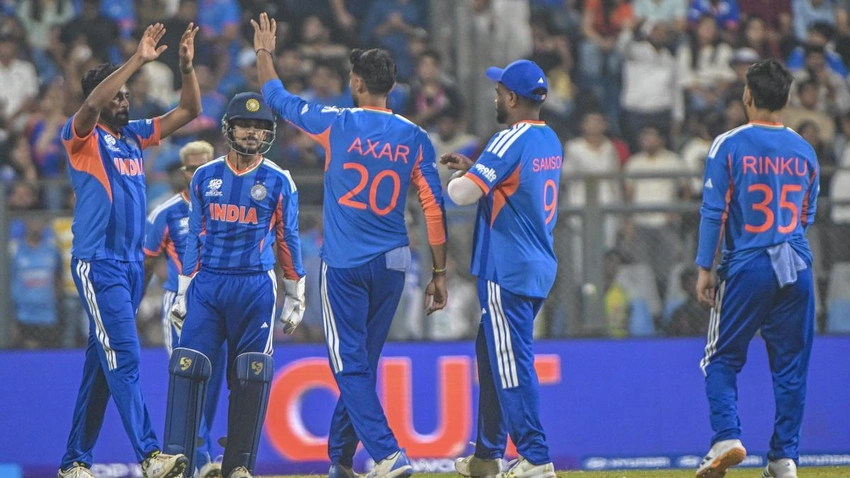 Gambhir Hosts Team India Dinner Ahead of T20 World Cup Showdown in Delhi