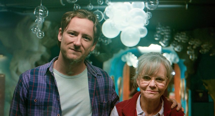 Remarkably Bright Creatures Review: Sally Field Shines With Talking Octopus on Netflix