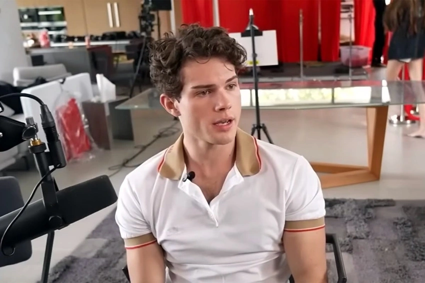 Miami Influencer Clavicular rushed to hospital amid suspected overdose during livestream