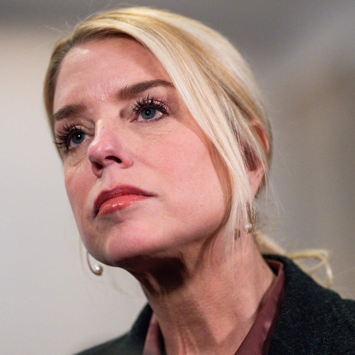 Trump Weighs Firing Bondi, Lee Zeldin Floated as Replacement