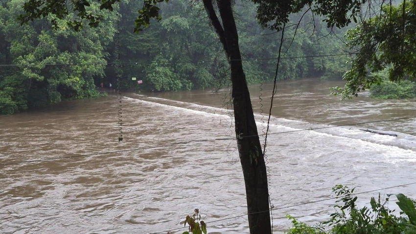 Tragedy Strikes Sri Lanka: Deadly Landslides & Floods Kill Six
