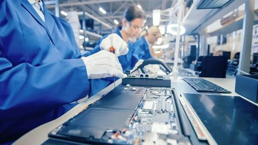 Budget 2026 Boosts ECMS to 40,000 Cr, Deepening India's Electronics Manufacturing