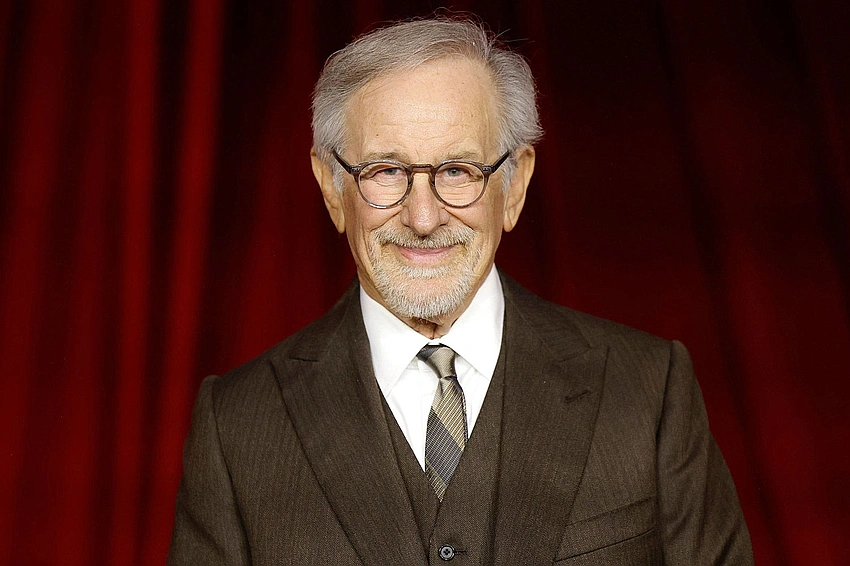 Steven Spielberg Earns EGOT With Grammy for Music by John Williams
