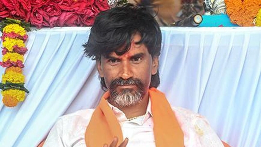 Maratha Quota Stir: Jarange's Health Worsens, Agrees to IV Fluids