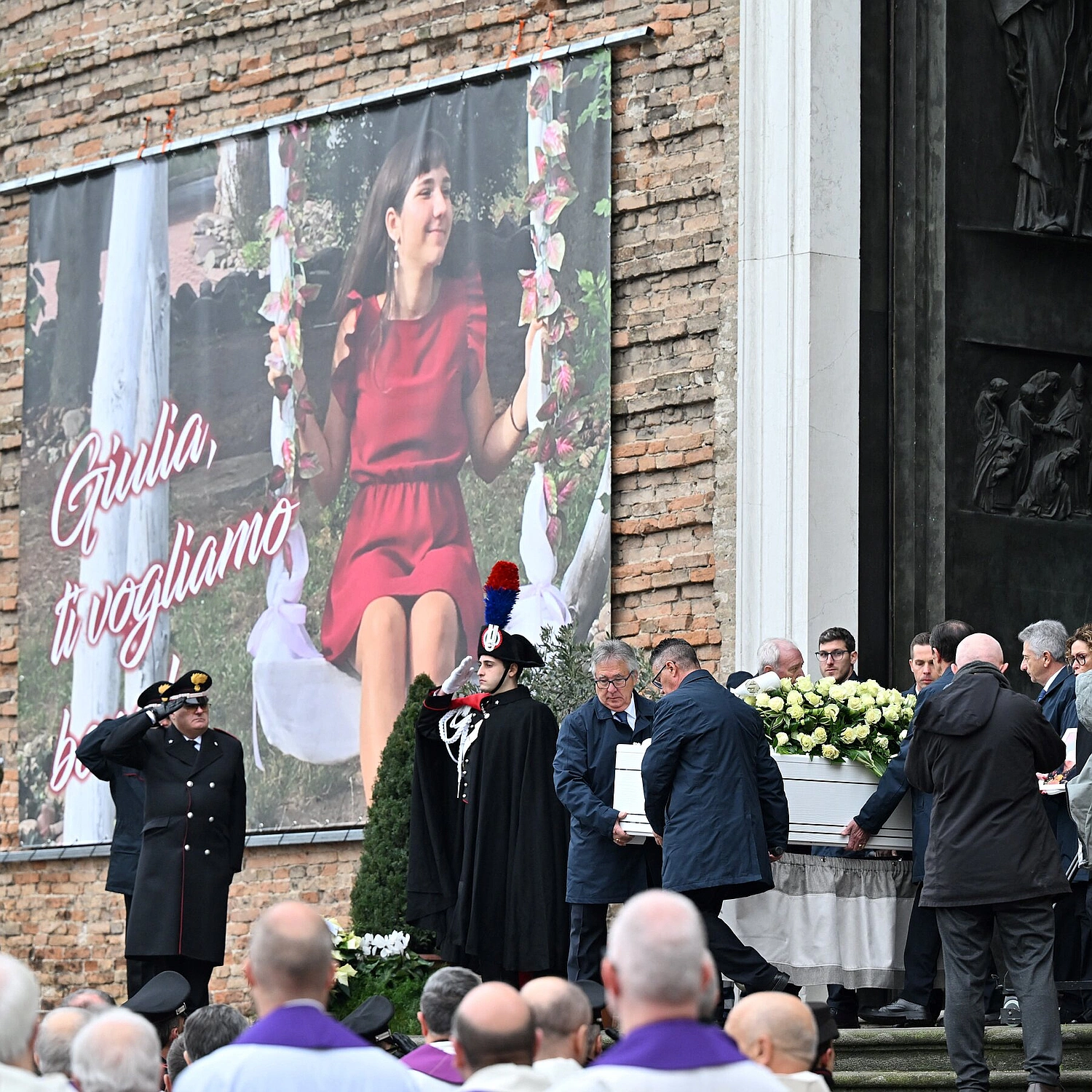 Italy Passes Femicide Law with Life Imprisonment in Unanimous Vote